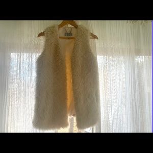 BB Dakota faux fur vest